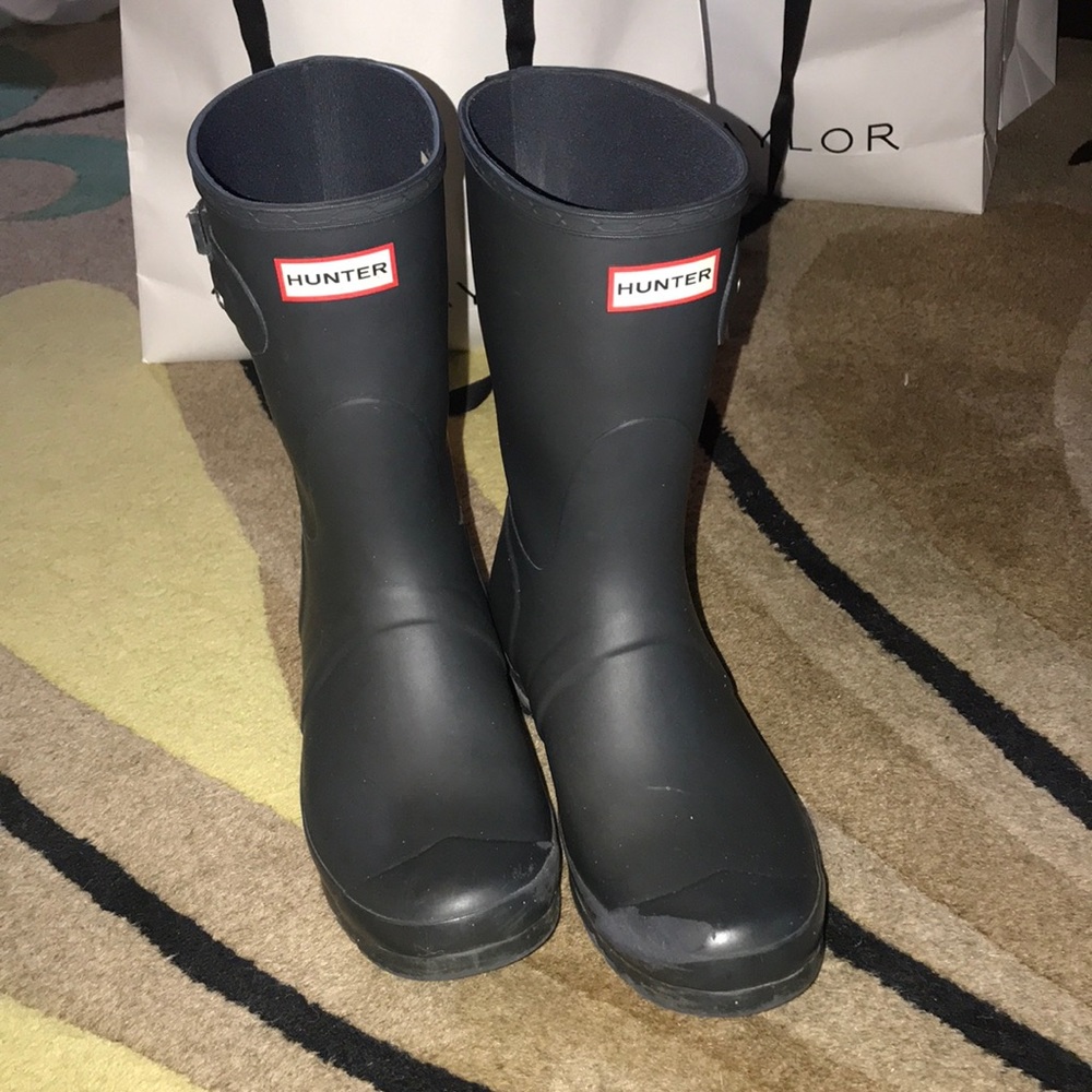 Matte navy blue hunter boots